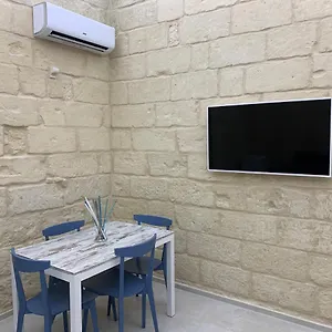 Casa Loca Intera Casa A Due Passi Da Porta San Biagio Casa vacanze
