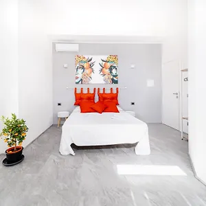 Volcano's - Agrumi - The First Eco - Chic In Sicily , Aeroporto di Catania Fontana Rossa Italia